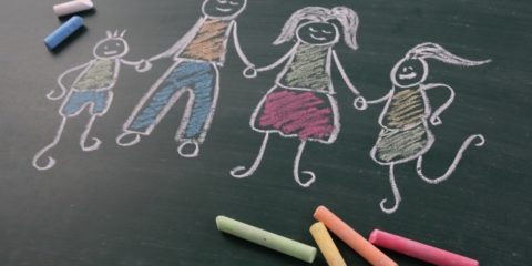 児童英語教師の仕事とは何?一番児童英語の教育に求められる事は?