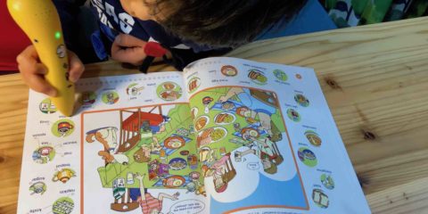 初めて英語学習をする子供におすすめの英語辞書は?【アルクの2000語えいご絵じてん】体験レビュー